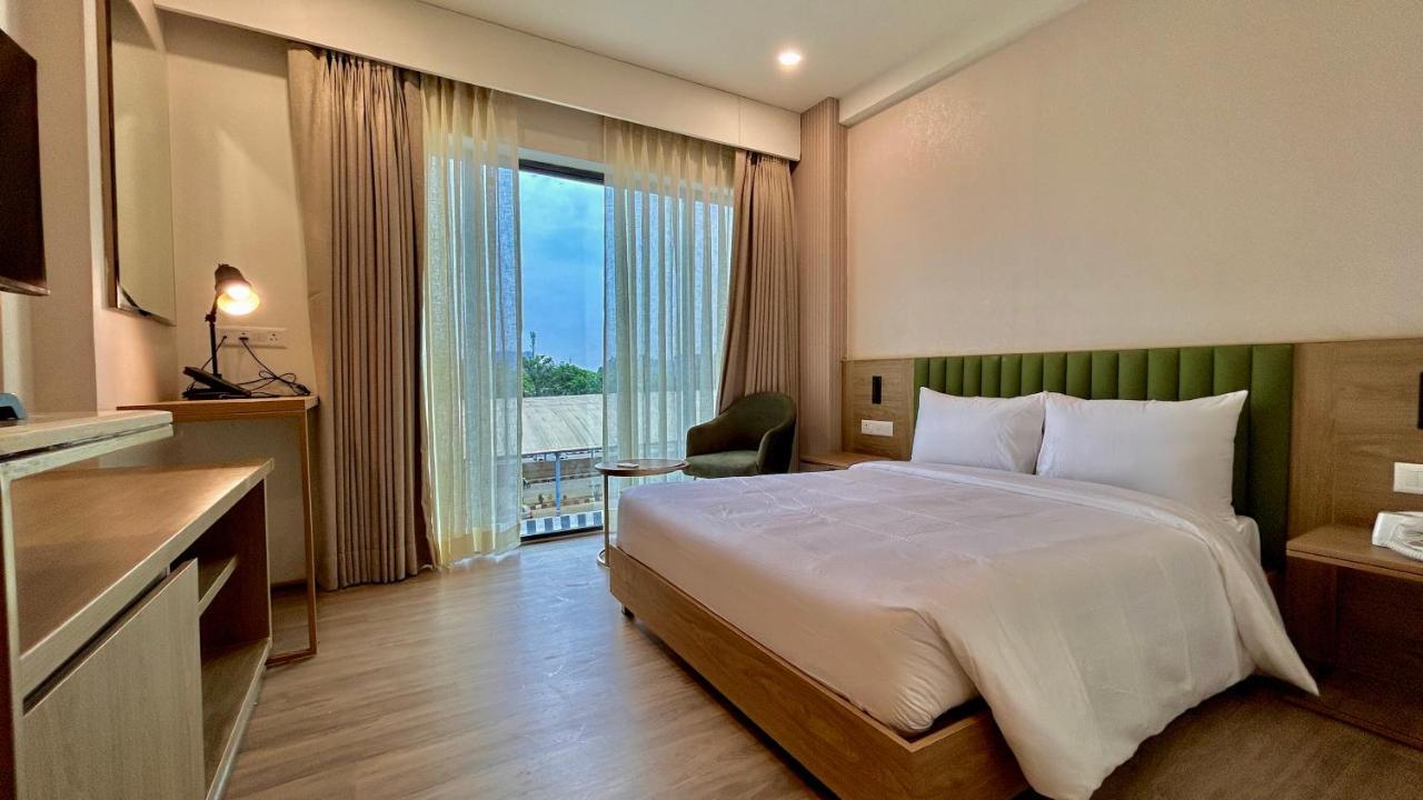 Hotel Limon & Banquet Sector 29, Gurgaon Eksteriør bilde